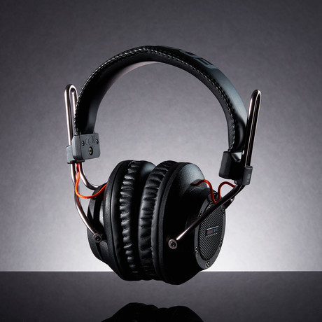 TR-90 // Semi-Open Ear Headphones (80 ohms)