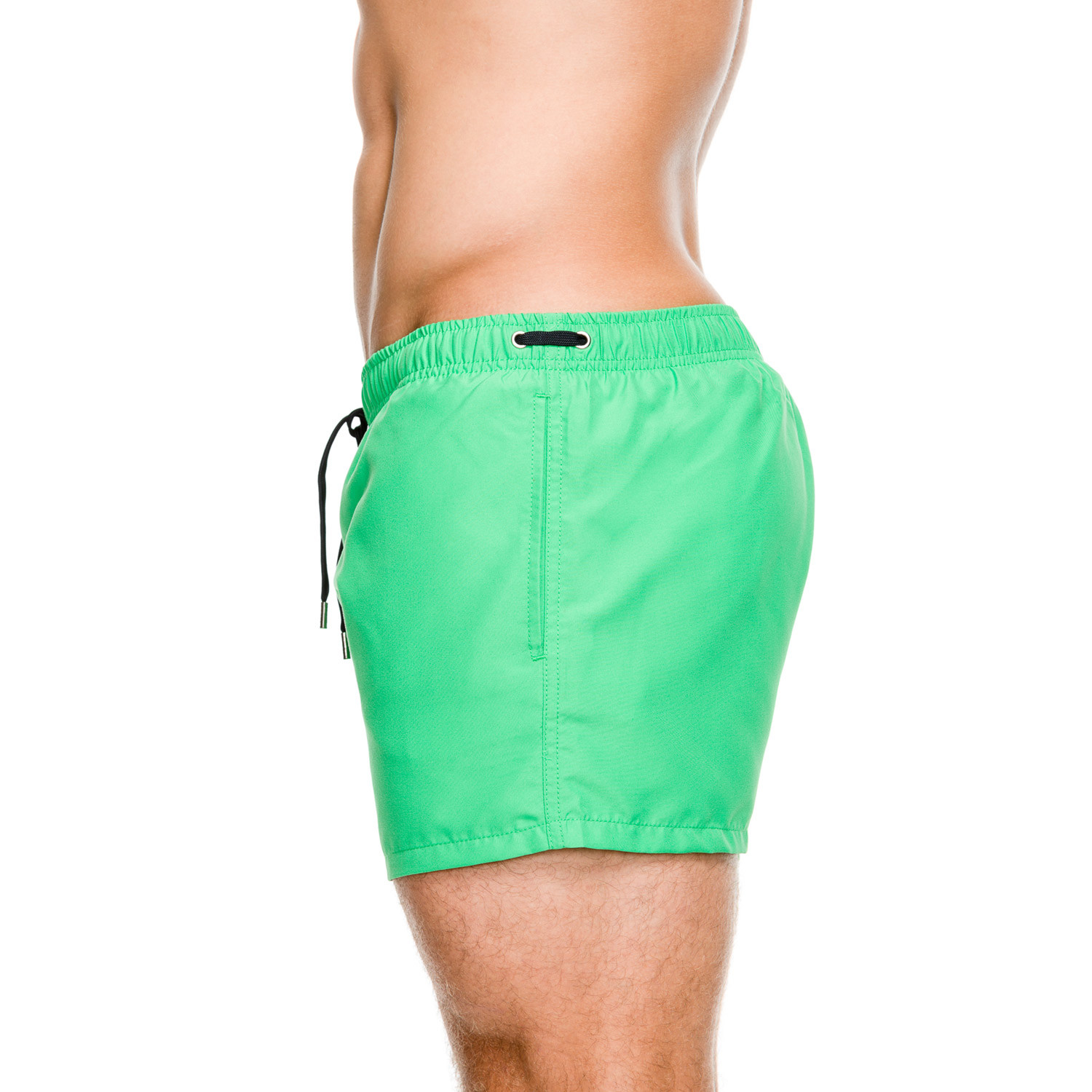 Купить шорты екатеринбург. Зелёные шорты мужские. Салатовые шорты мужские. Шорты пляжные мужские зеленые. Купальные шорты мужские зеленые.