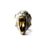 Panther Ring // White (Size 5)