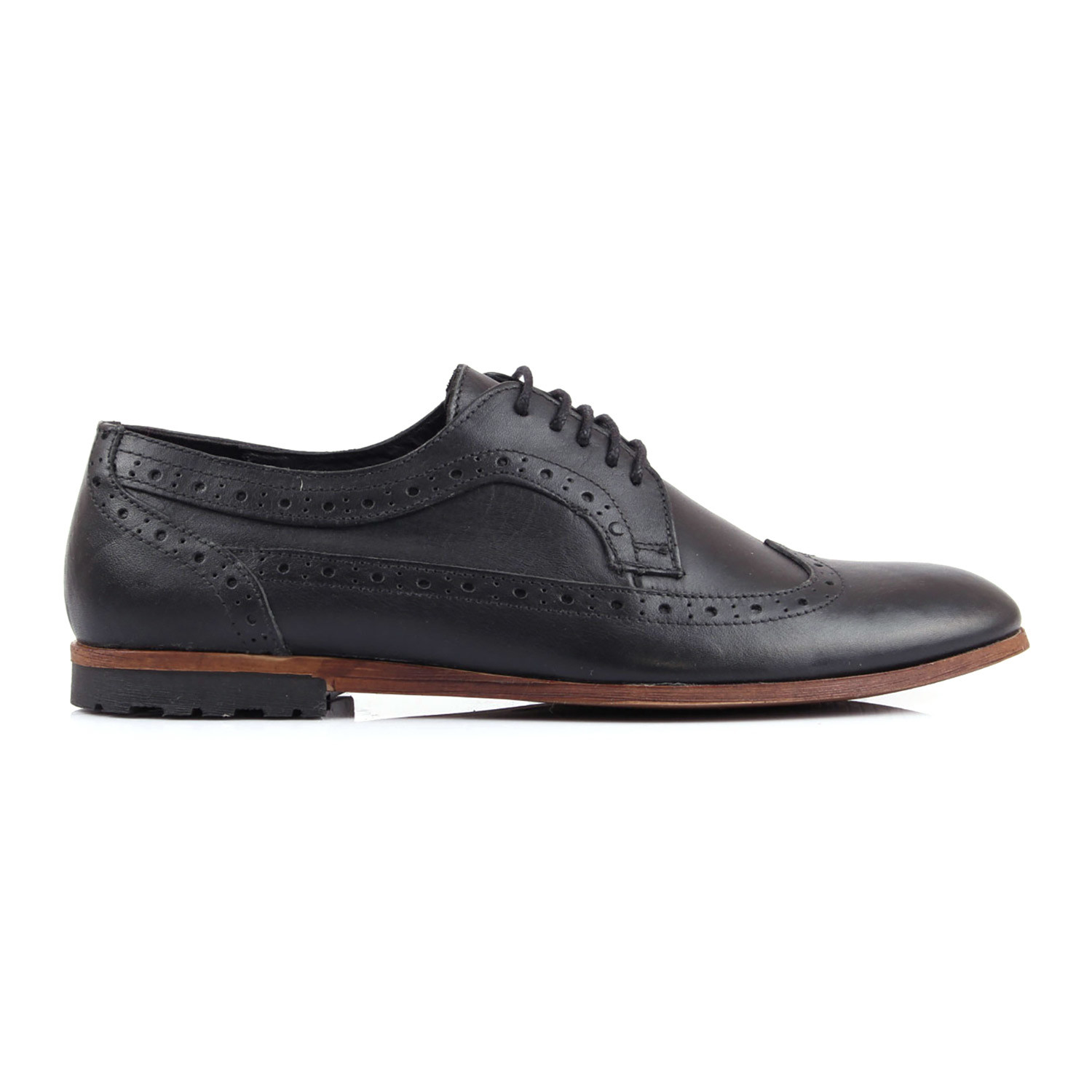 lace up wingtips