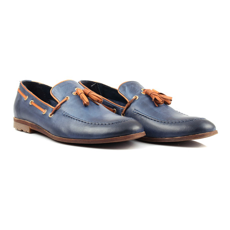 Contrast Tassel Loafer // Navy (Euro: 40)