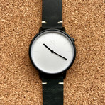 Novo The Pure Noir Quartz // NO-PU052L