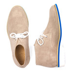 Contrast Sole Suede Chukka // Cappucino (Euro: 40)