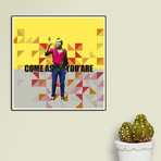 Kurt (16"W x 16"H x 0.2"D)