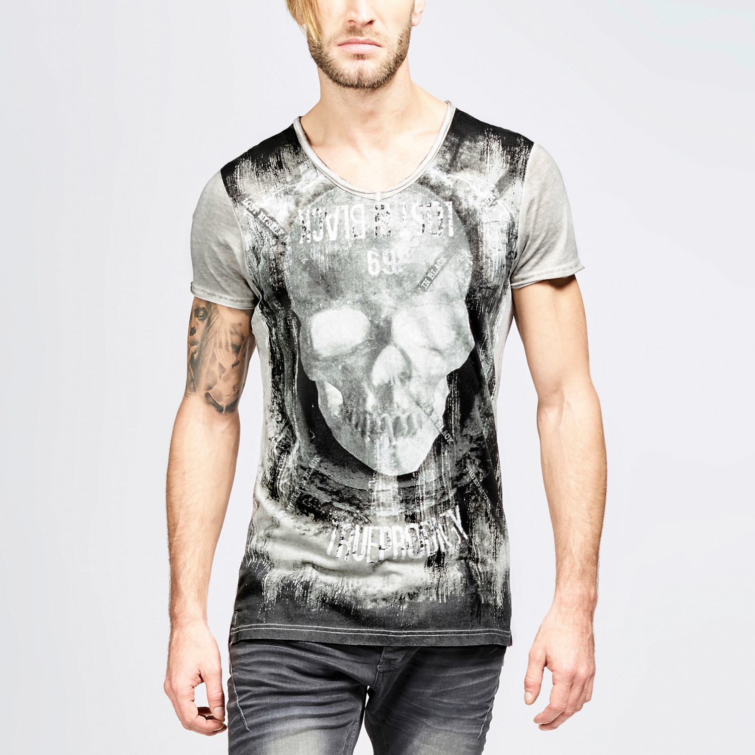 Solarized Skull Tee // Dark Grey (S) - True Prodigy - Touch of Modern