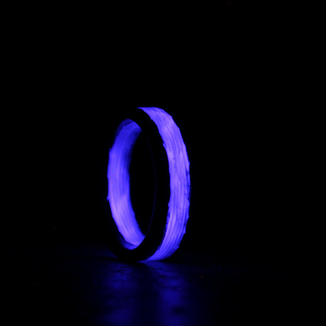 Apollo Carbon Fiber Ring // Lavender (Size 7)