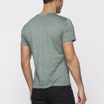 X-Ram-L'Uomo // Gorgon Slim Fit T-Shirt // Oil Green (L)