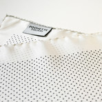 Le Pois De L'Ame // White + Navy