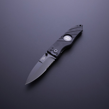 Flatline Grip Folder // 3.5" Black (Black Smooth Blade)