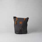 Hillside Mail Crossbody // Grey