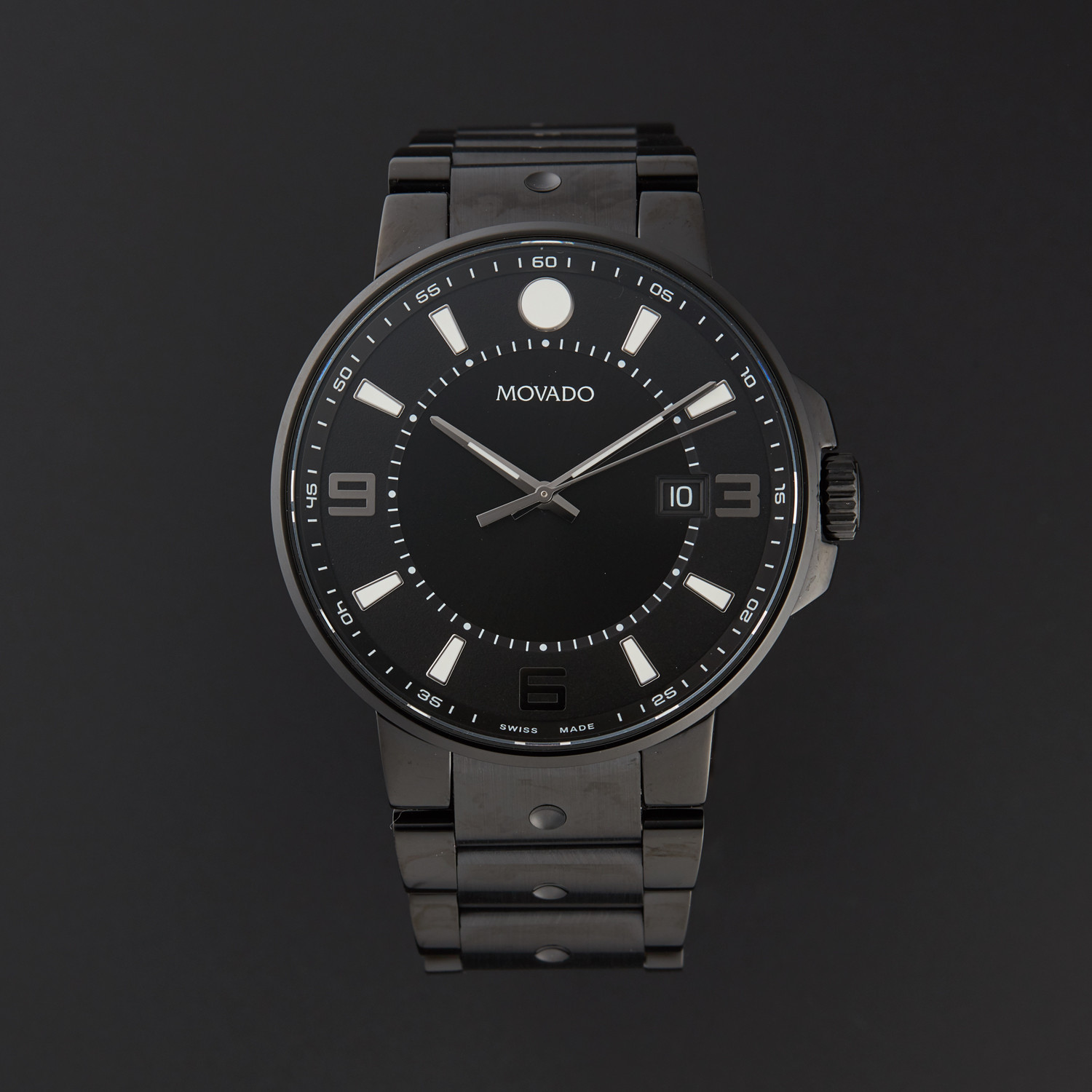 movado pilot se