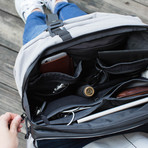 DaySling // Space Gray