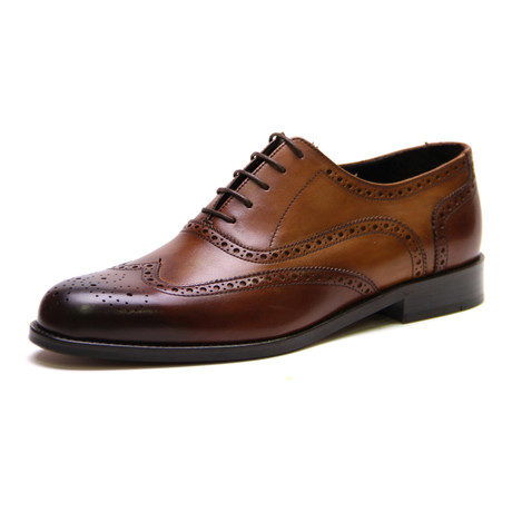 Medallion Wing-Tip Oxford // Brown + Tobacco (Euro: 39)