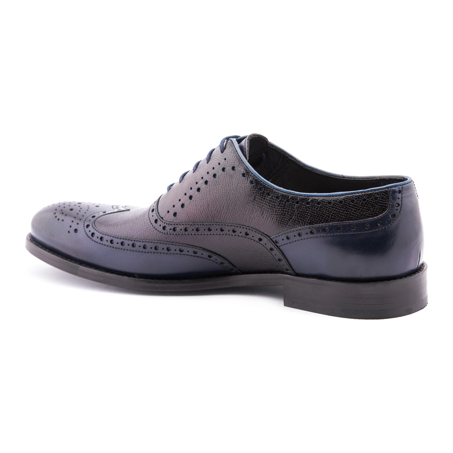 Classic Textured Oxford // Navy (Euro: 44) - FG CAPITAL LLC Private ...