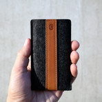 Classic iPhone Sleeve // Grey + Tan (iPhone 6/6S/7)