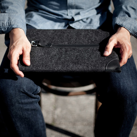 MacBook Sleeve // Grey + Black (MacBook Air 11)