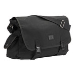 The Challenger Charging Backpack // Black