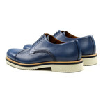 Felix Brogue // Blue (US: 9.5)