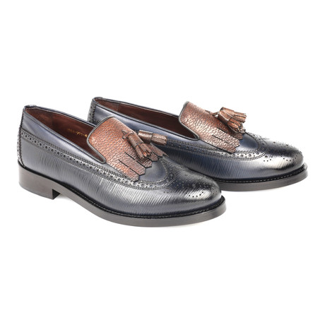 Embossed Leather Perforated Wingtip Tassel Loafer // Navy Blue (Euro: 39)