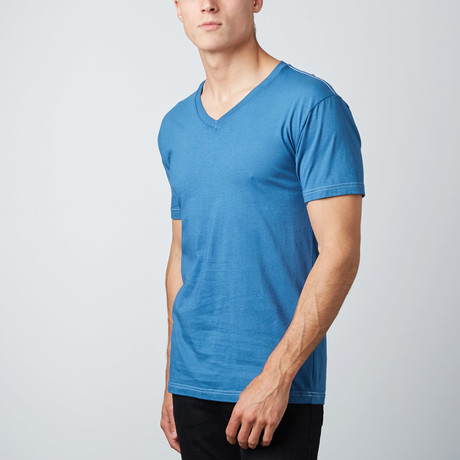 Ultra Soft Sueded V-Neck T-Shirt // Teal (S)