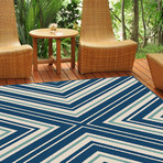 Garden City Charley Transitional Rug // Navy (2'7"L x 7'3"W)