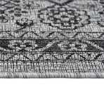 Veranda Vaux Traditional Rug // Black (2'7"L x 7'3"W)