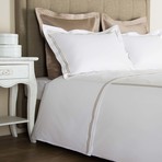 Hotel Classic // White + Khaki (King Pillowcase // Set of 2)