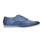 Perforated Vamp Lace-Up Oxford Sneaker // Blue (Euro: 40)