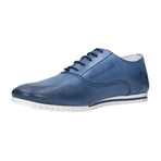 Perforated Vamp Lace-Up Oxford Sneaker // Blue (Euro: 40)