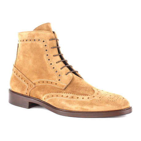 Stuart Wingtip Dress Boot // Taupe (US: 8)