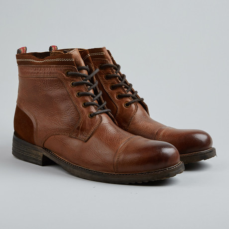 Spy Sea Cap-Toe Boot // Cognac (Euro: 40)