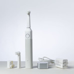 Wall Street Collection + 4 Pack Brush Heads // White