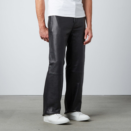 Relaxed Fit Leather Moto Pants // Black (30WX32L)