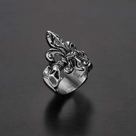Fleur De Lis Ring // Silver + Black (Size 8)