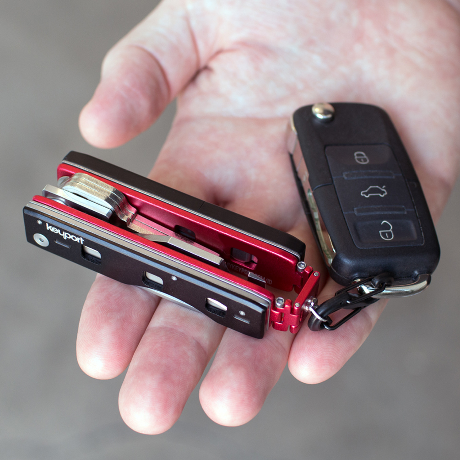 KEYPORT® Pivot // Outdoor Bundle (Black) KEYPORT® Touch of Modern