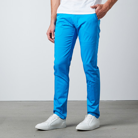 Relaxed Fit Chino Pant // Royal (30WX32L)