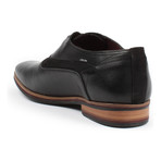 Plain Toe Dress Shoe // Black (US: 6.5)