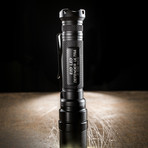 E2D Defender Flashlight