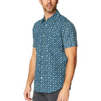 Bougainvillea Vine S/S Cotton + Linen Blend Woven // Indigo Fade (2XL)