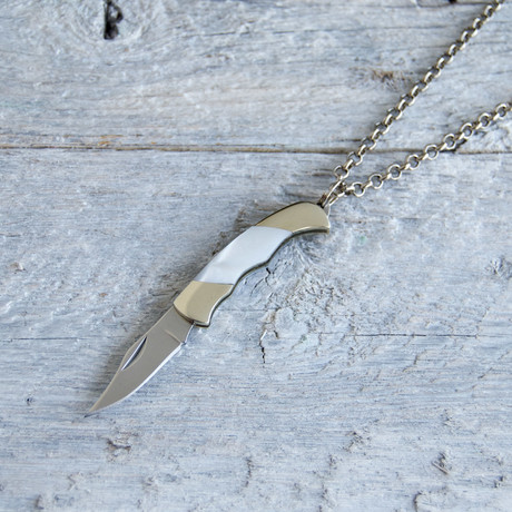 Mother of Pearl Knife + Silver Chain // White