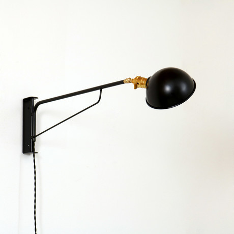 Industrial Wall Lamp (Tonopah + Brass Hardware)
