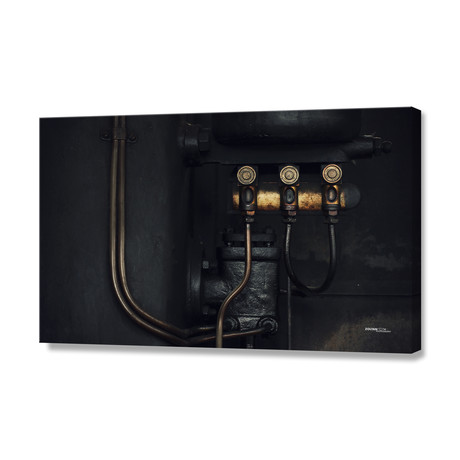 Links (12"H x 8"W x 0.75"D)