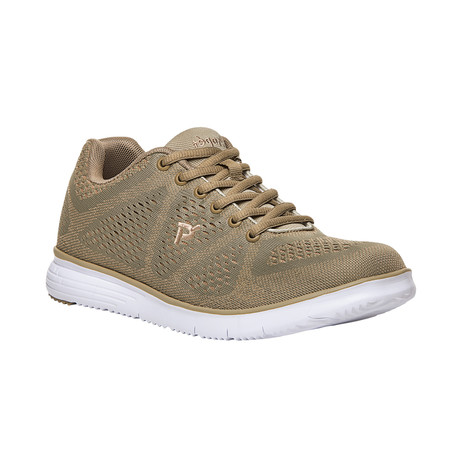 Travel Fit // Medium Width // Sand (US: 7)