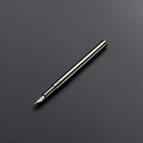 Tiny Pocket Fountain Pen // Black (Fine)