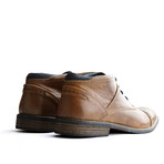 Downton Chukka // Cognac (EUR: 40)