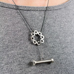 Screw Head Lariet Necklace