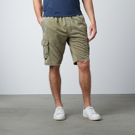 Burnout Fleece Shorts // Olive (S)