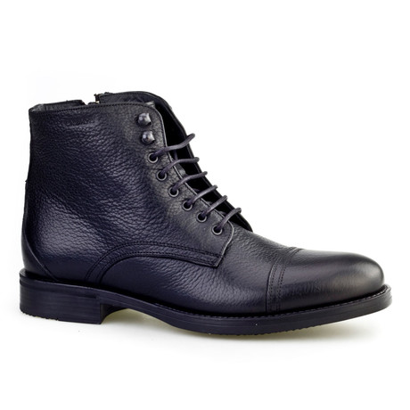 Cap-Toe Ankle Boot // Black (Euro: 40)