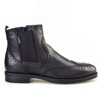 Wing-Tip Chelsea Boot // Black (Euro: 41)