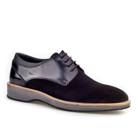 Lacivert Plain-Toe Derby // Black (Euro: 40)